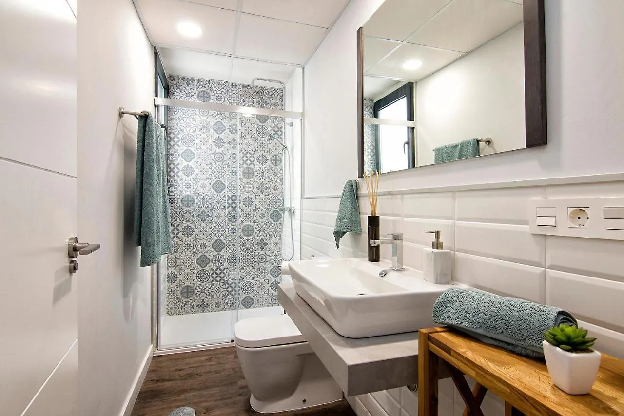 Chezmoihomes Sweet & Trendy Nest In Granada Center For 6 0*,  Испания
